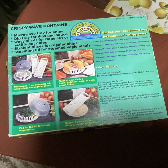 Kitchen Club Crispy-Wave 4 Piece Set Microwave Chip Maker - Picture 8 of 12